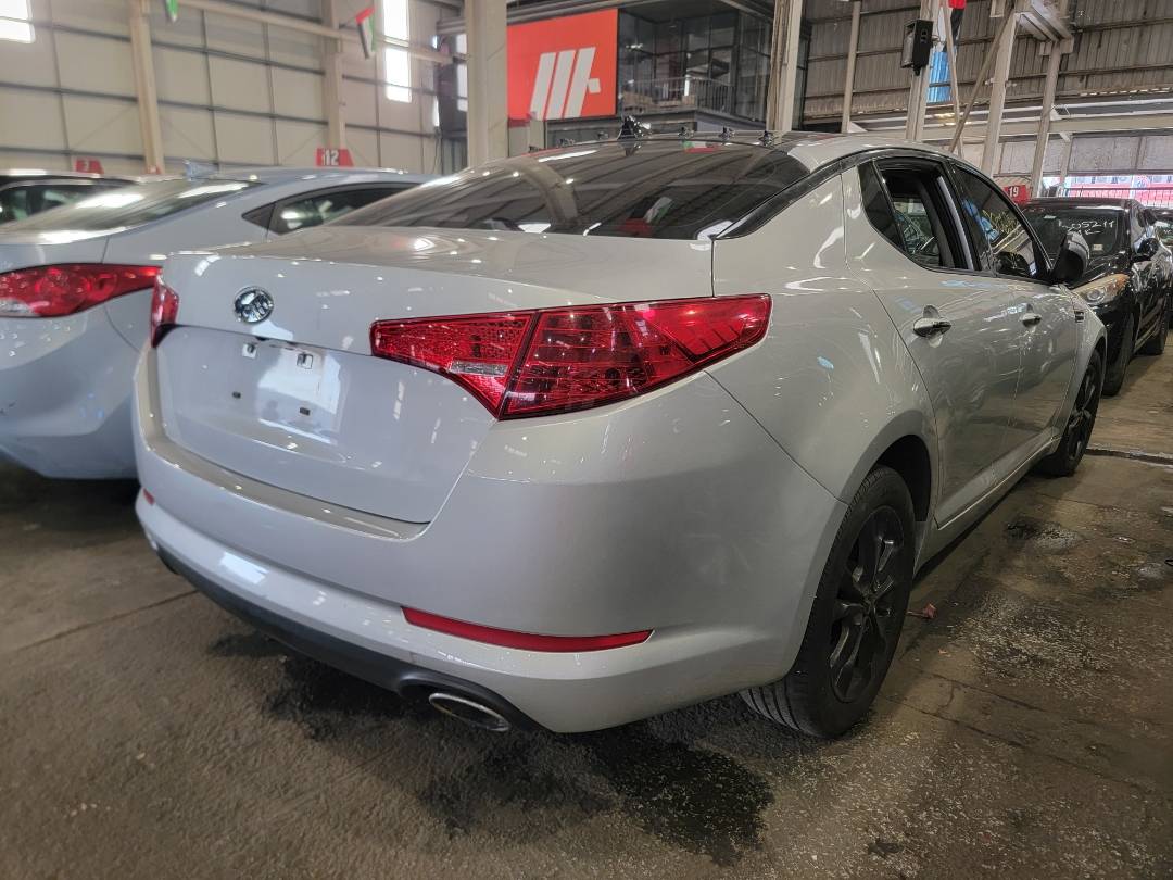 2012 KIA OPTIMA — 201337 Miles — Lot 38062420 - Marhaba Auctions Used Cars - Image 3