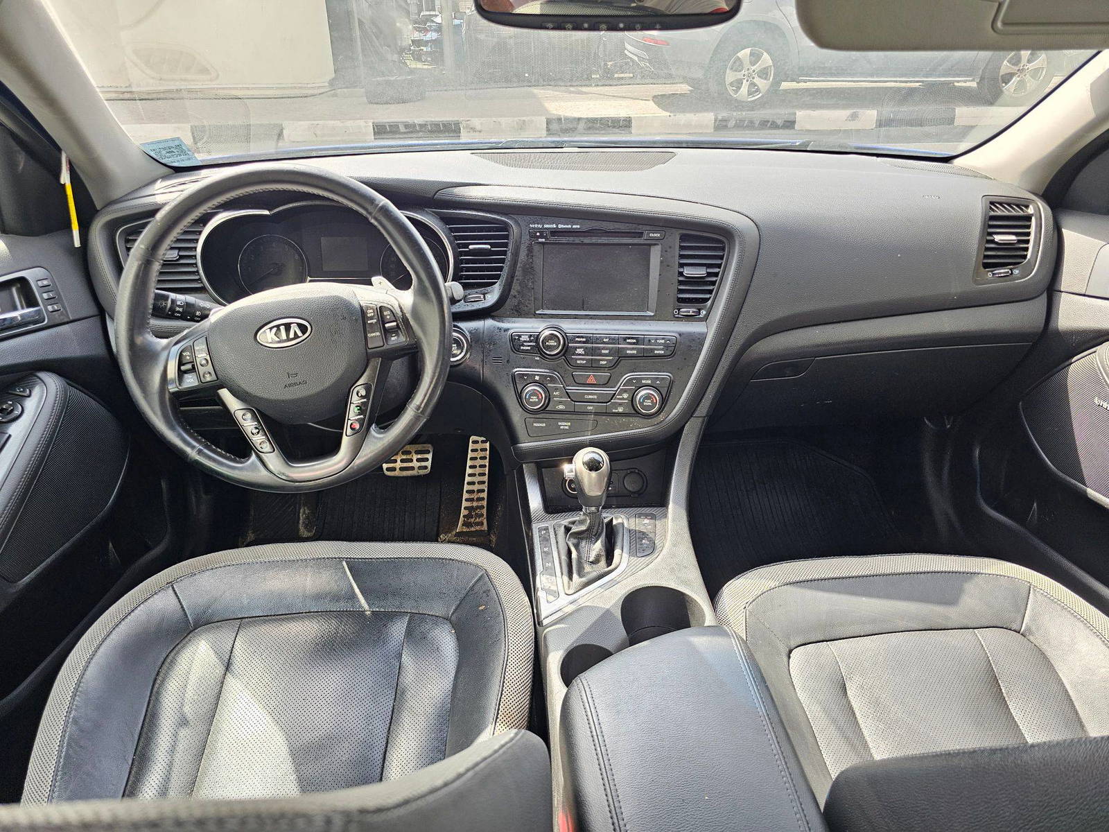 2012 KIA OPTIMA — 142505 KM — Lot 46934995 — Main - Marhaba Auctions Used Cars - Image 7