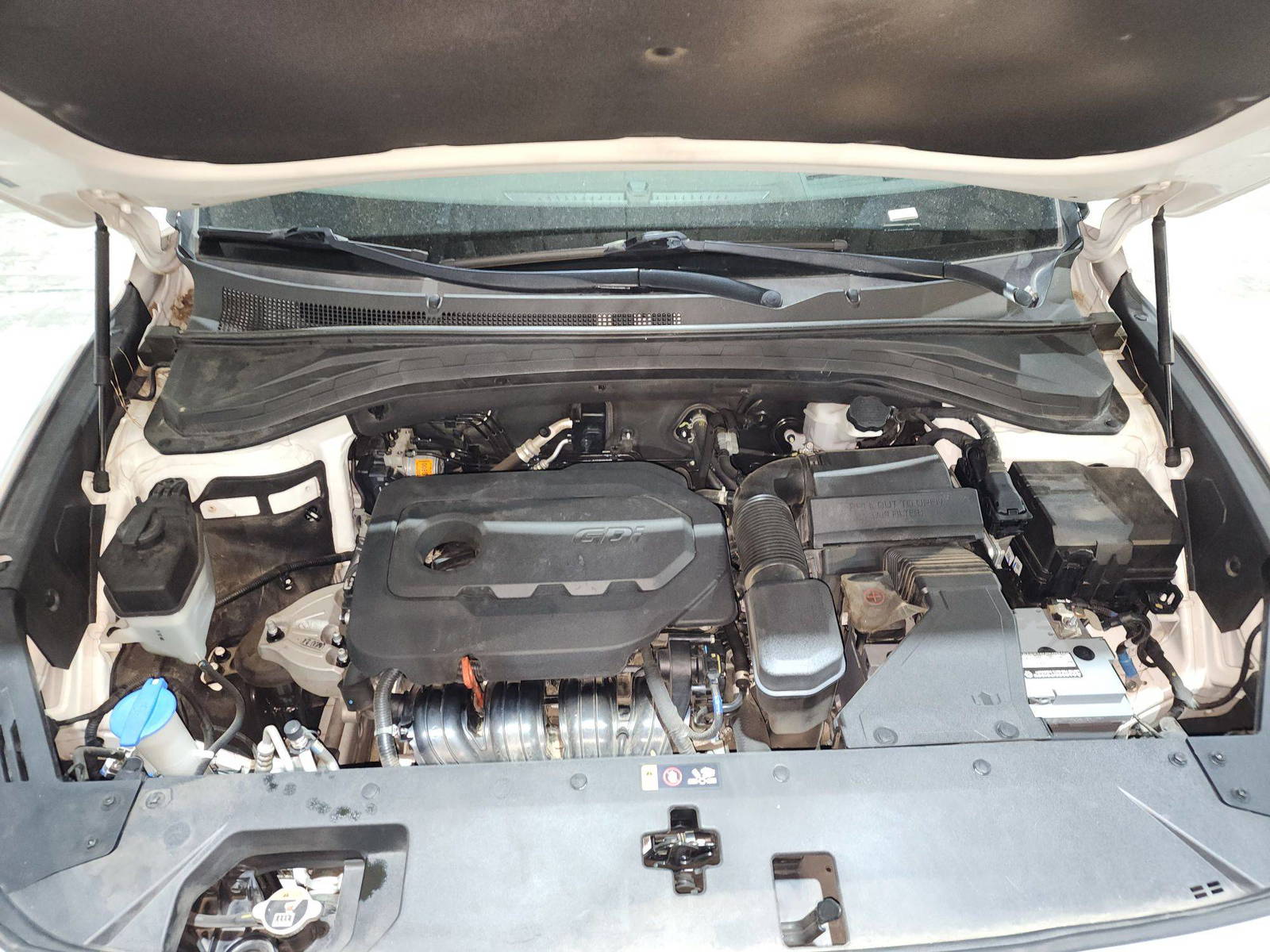 2019 HYUNDAI SANTA FE — 129475 Miles — Lot 39395 — Al Quoz - Marhaba Auctions Used Cars - Image 12