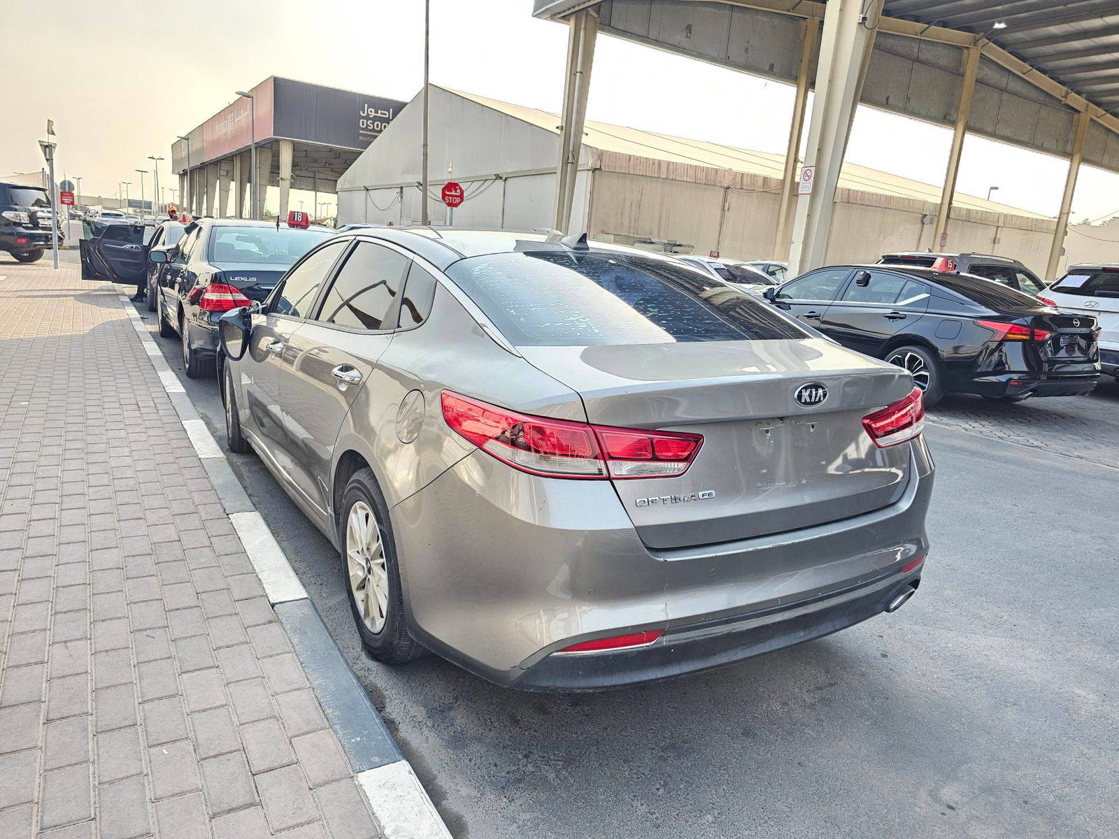 2018 KIA OPTIMA — 101162 Miles — Lot 31JG215437 — Souq - Marhaba Auctions Used Cars - Image 3
