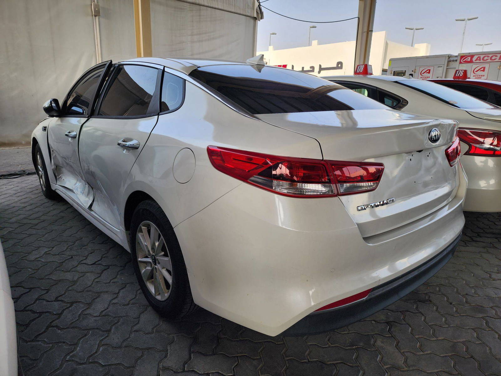 2018 KIA OPTIMA — 105973 Miles — Lot 38760541 — Souq - Marhaba Auctions Used Cars - Image 9
