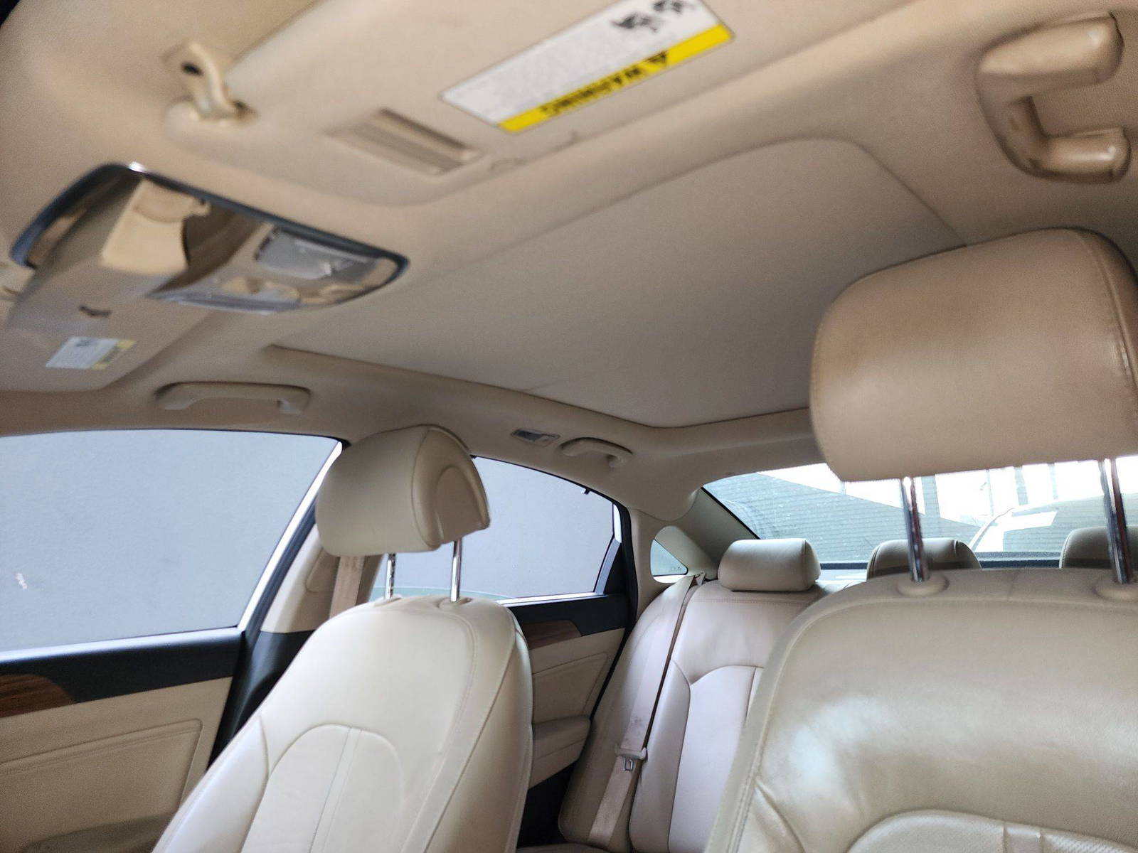 2015 HYUNDAI SONATA — 101657 Miles — Lot 41588900 — Al Quoz - Marhaba Auctions Used Cars - Image 10