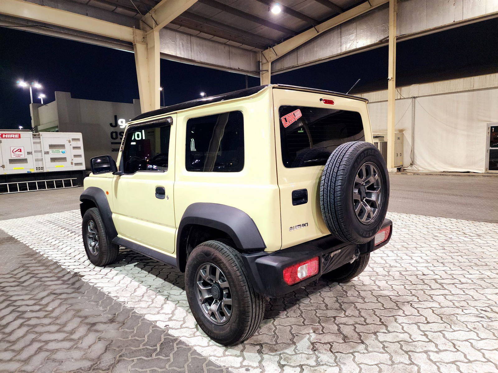 2021 SUZUKI JIMNY — 72239 KM — Lot M5101568 — Souq - Marhaba Auctions Used Cars - Image 4