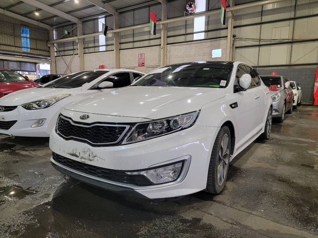 2013 KIA K5 — 101344 KM — Lot 025413 — Main - Marhaba Auctions Used Cars - Image 5