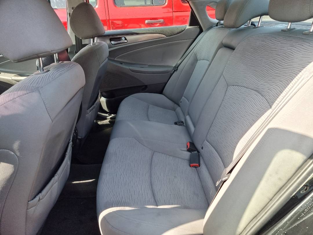 2012 HYUNDAI SONATA — 157170 Miles — Lot 214587 — Ind. 12 - Marhaba Auctions Used Cars - Image 6