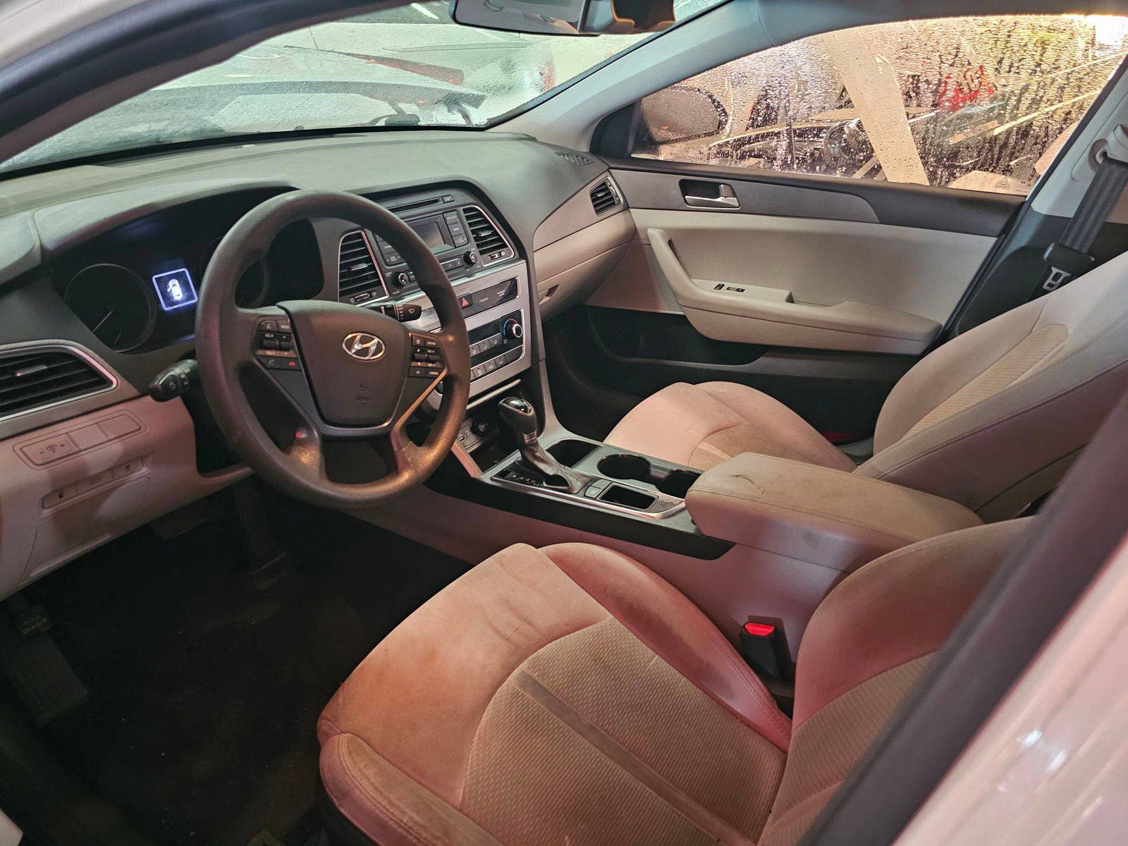 HYUNDAI SONATA 2015 - Marhaba Auction Used Cars - Image 8