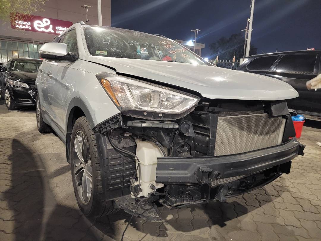 2016 HYUNDAI SANTA FE — 118795 Miles — Lot U135982 — Main - Marhaba Auctions Used Cars - Image 4