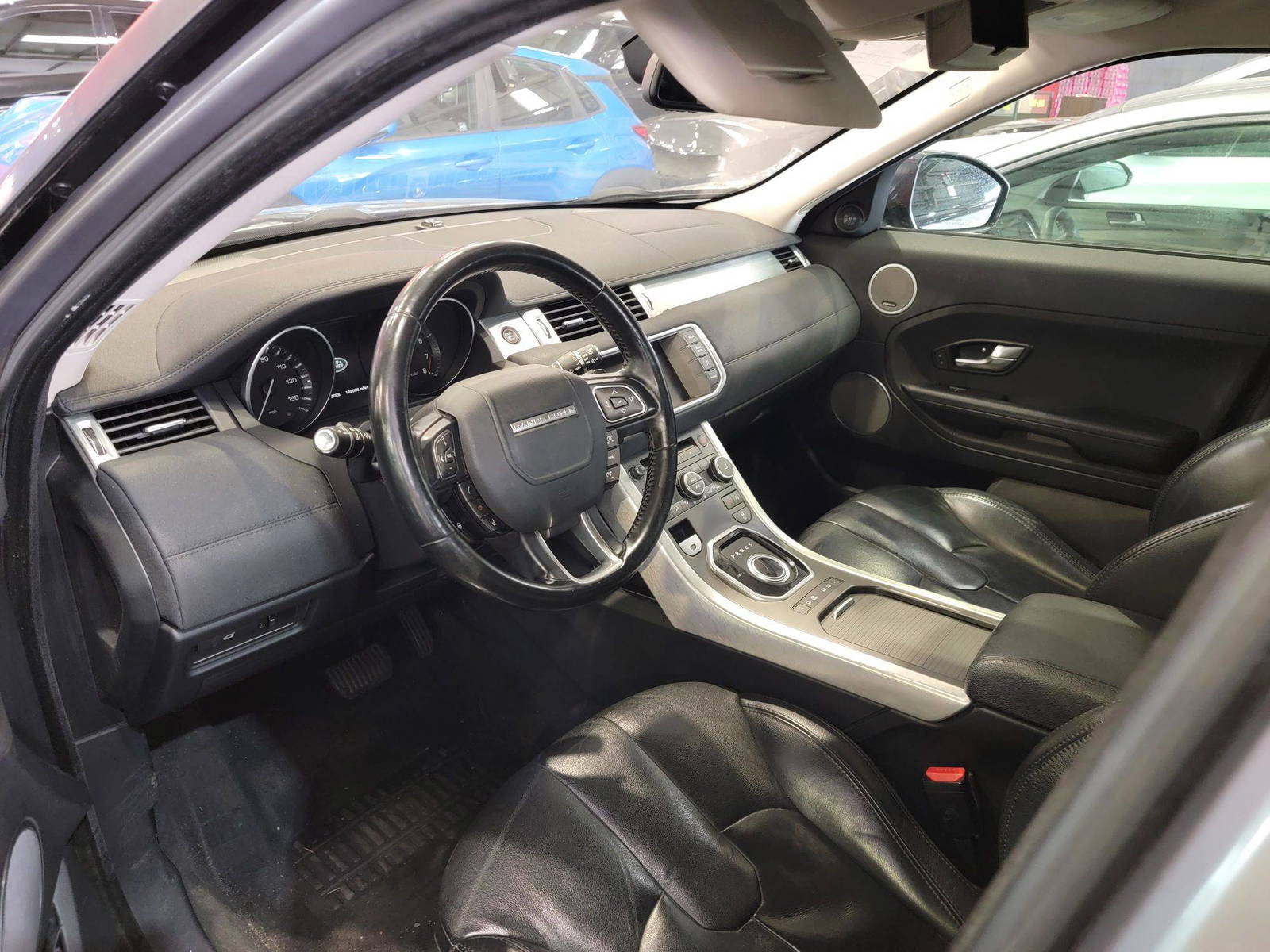 LAND ROVER RANGE ROVER EVOQUE PURE 2014 - Marhaba Auction Used Cars - Image 8