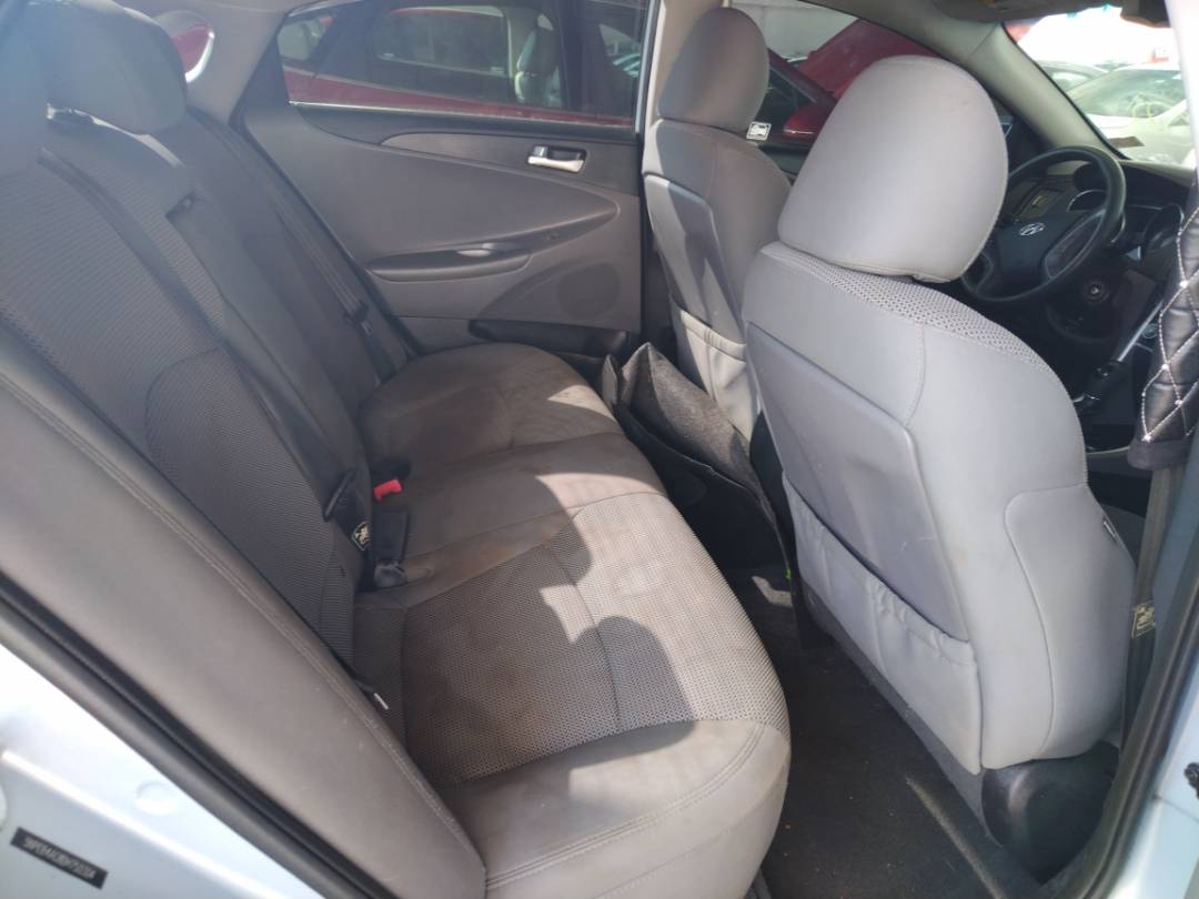 2013 HYUNDAI SONATA — 136859 Miles — Lot 65817333 - Marhaba Auctions Used Cars - Image 8