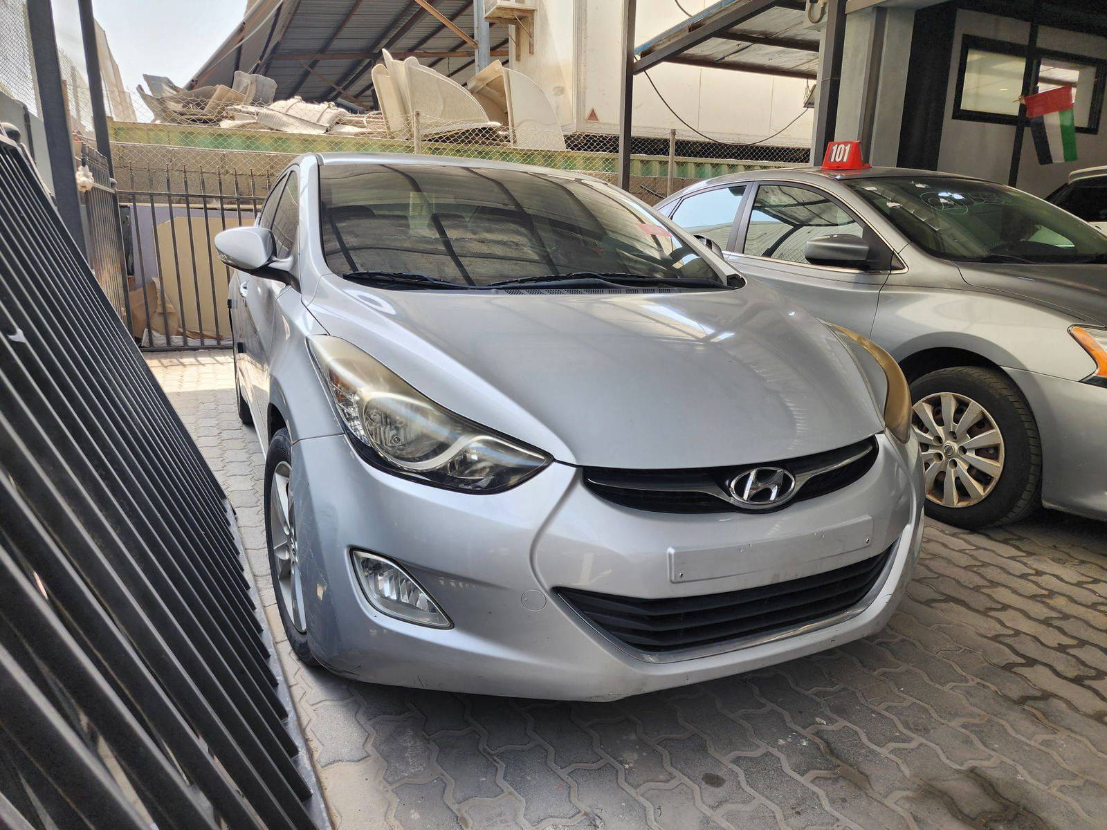 2012 HYUNDAI AVANTE — 230272 KM — Lot 194431 — Al Quoz - Marhaba Auctions Used Cars - Image 6