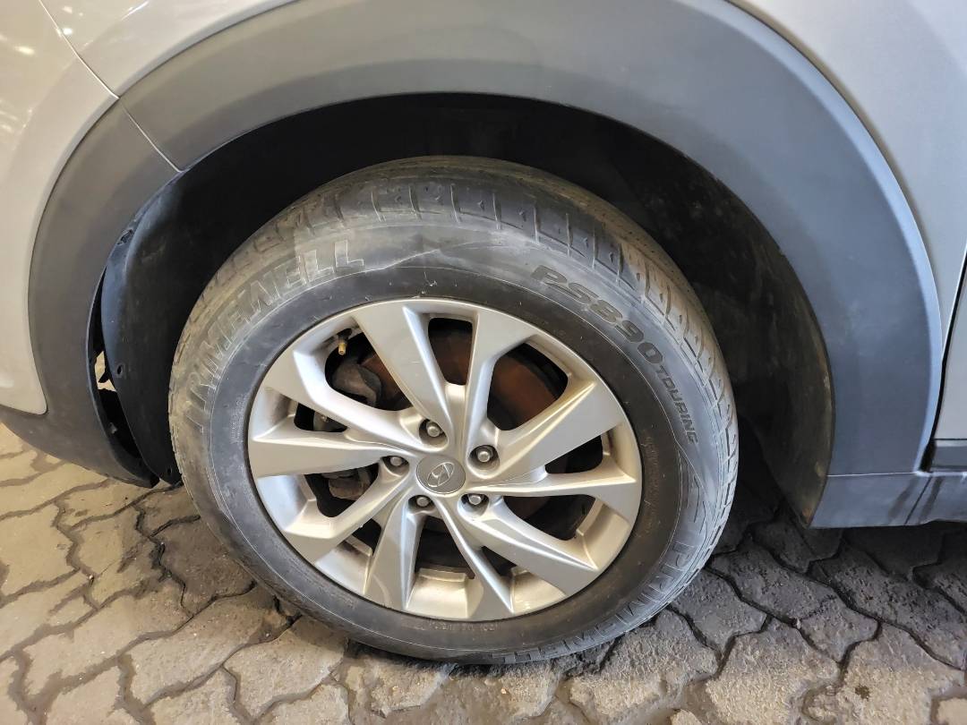 2019 HYUNDAI TUCSON — 94173 Miles — Lot 40665 — Main - Marhaba Auctions Used Cars - Image 10