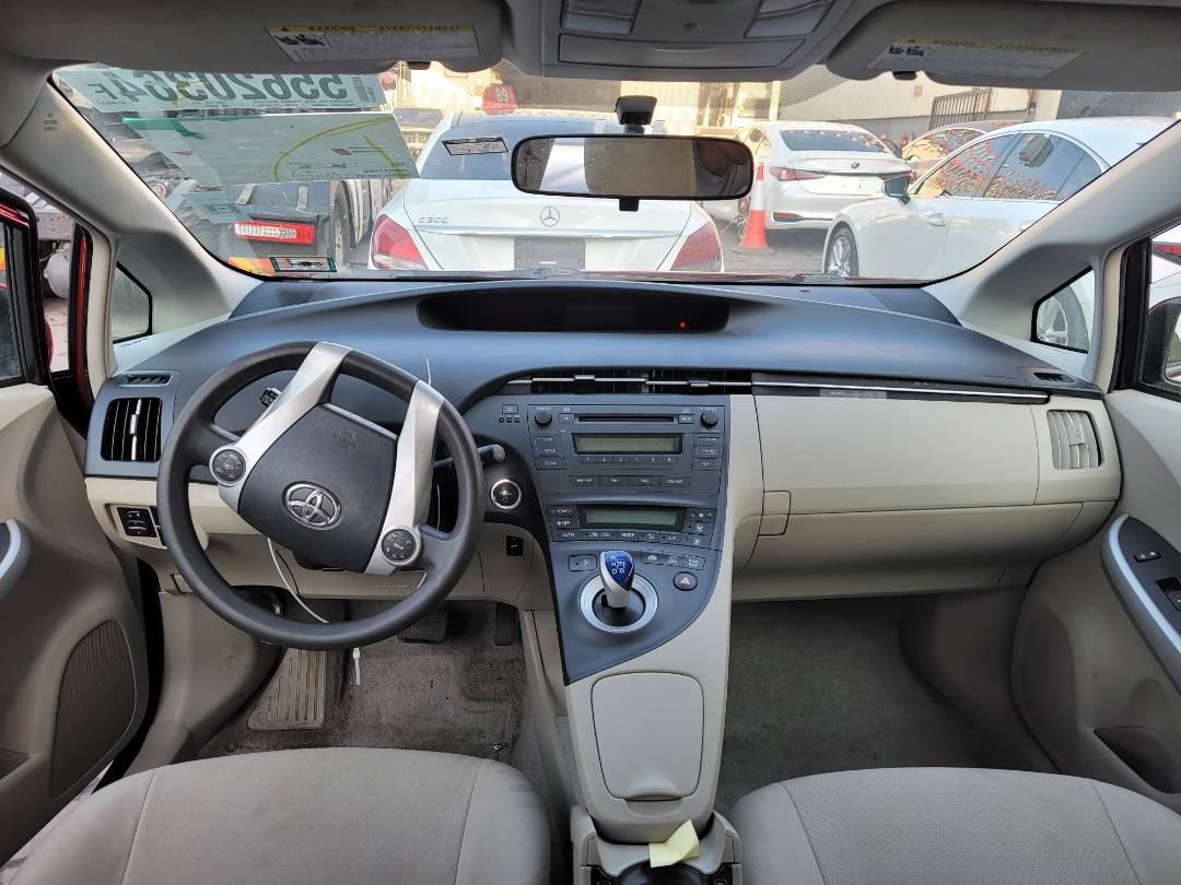 2010 TOYOTA PRIUS — 211760 Miles — Lot U3A0245305 — Main - Marhaba Auctions Used Cars - Image 8