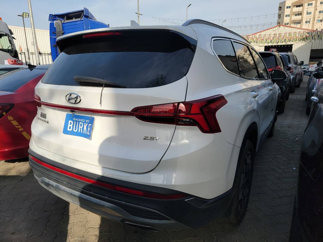2021 HYUNDAI SANTA FE — 63157 Miles — Lot H324116 — Main - Marhaba Auctions Used Cars - Image 4