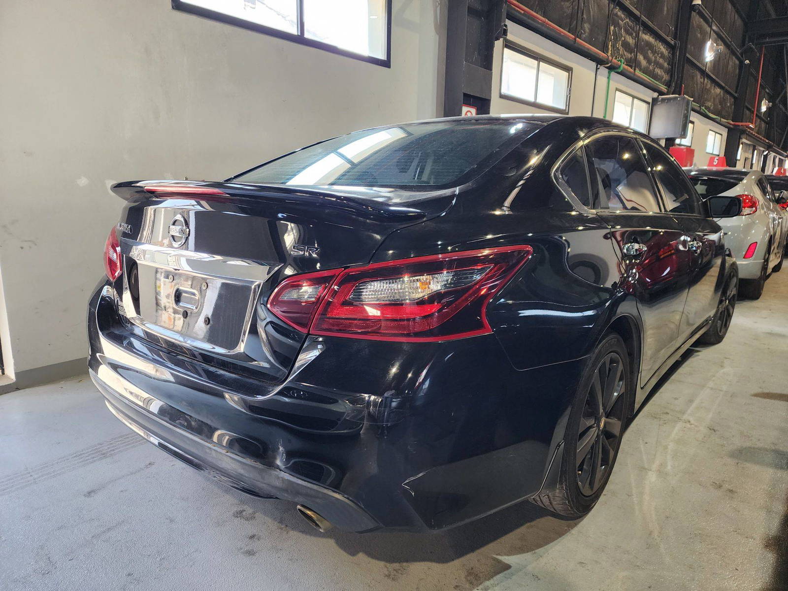 2017 NISSAN ALTIMA — 159192 Miles — Lot 38468 — Al Quoz - Marhaba Auctions Used Cars - Image 4