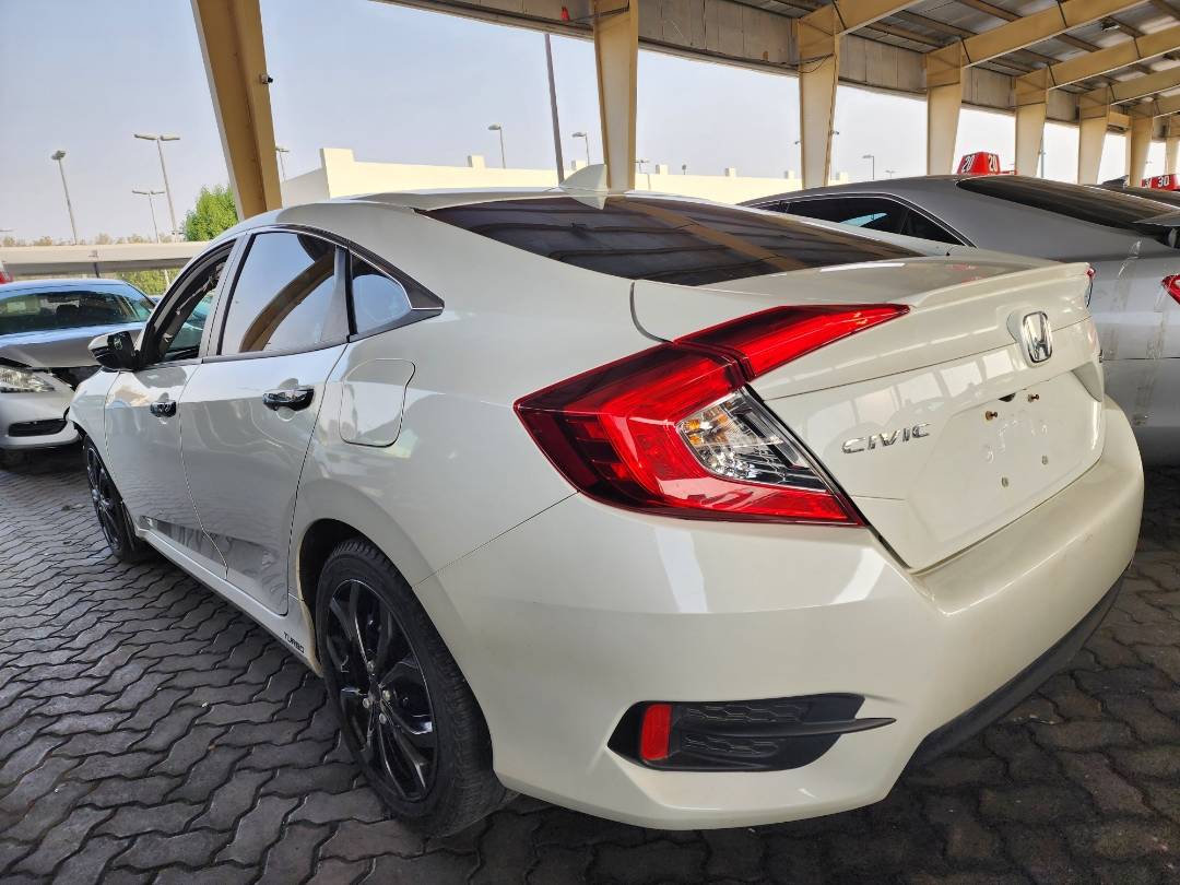 2016 HONDA CIVIC — 149091 KM — Lot 50417834 — Souq - Marhaba Auctions Used Cars - Image 6