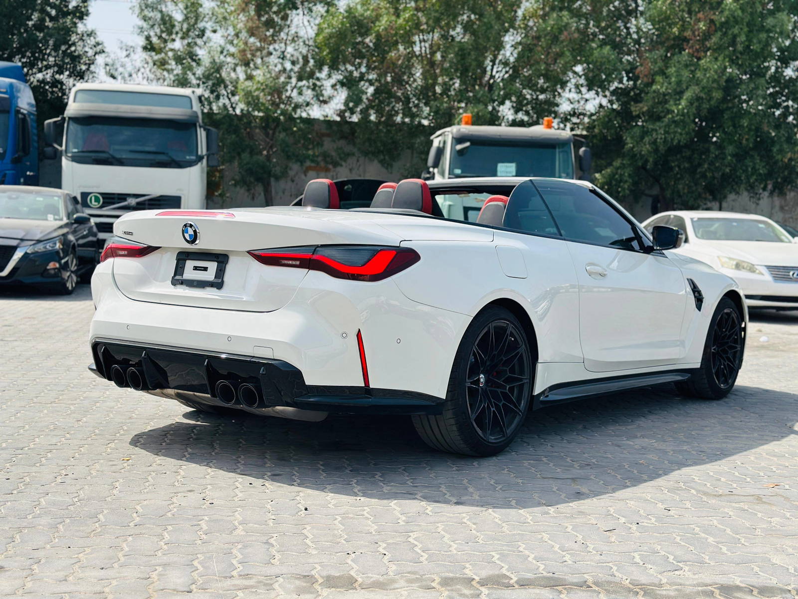 2024 BMW M4 — 5884 KM — Lot 86833 — Al Quoz - Marhaba Auctions Used Cars - Image 10