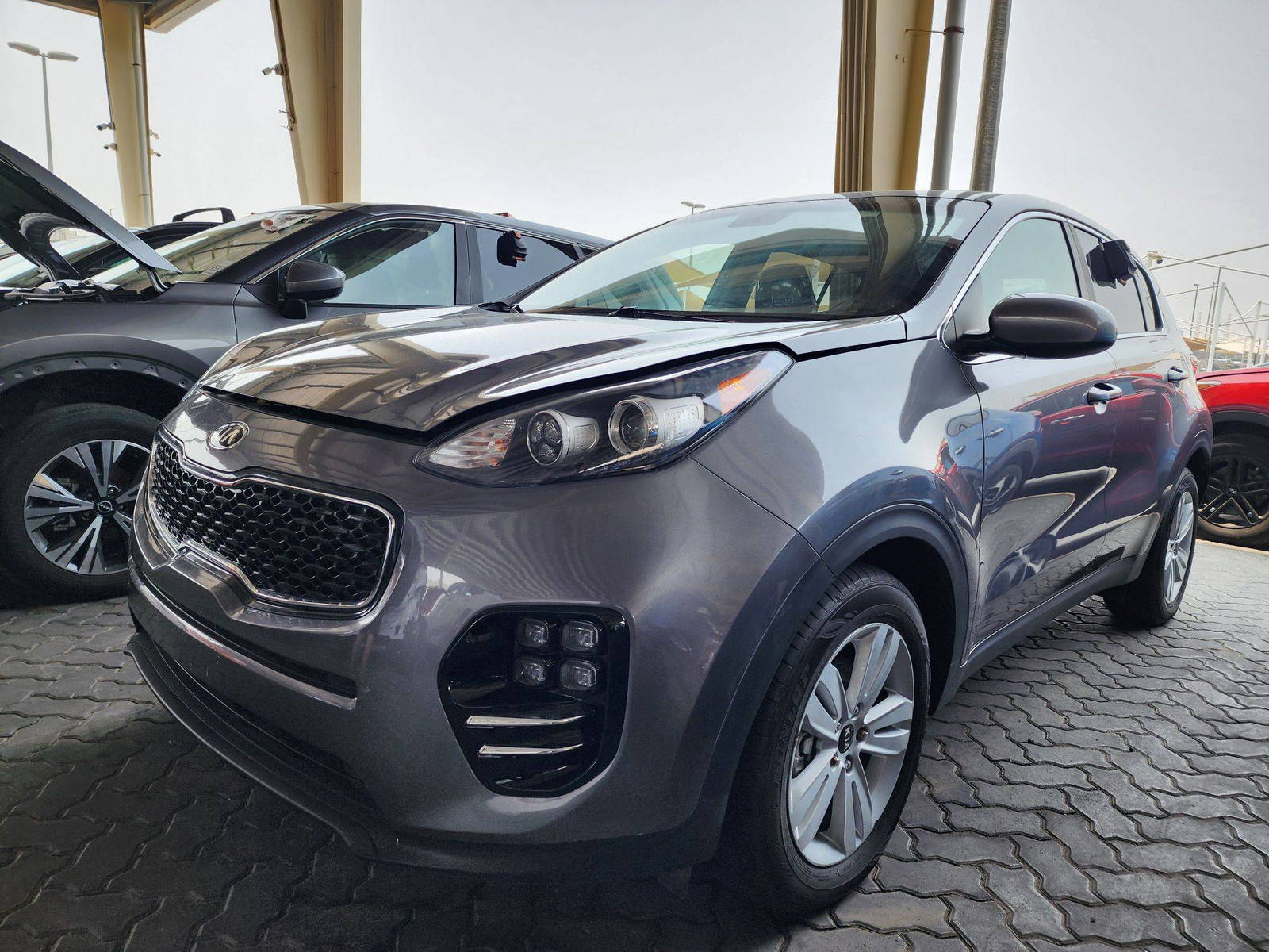 2018 KIA SPORTAGE — 67389 Miles — Lot 8J7351292 — Souq - Marhaba Auctions Used Cars - Image 4