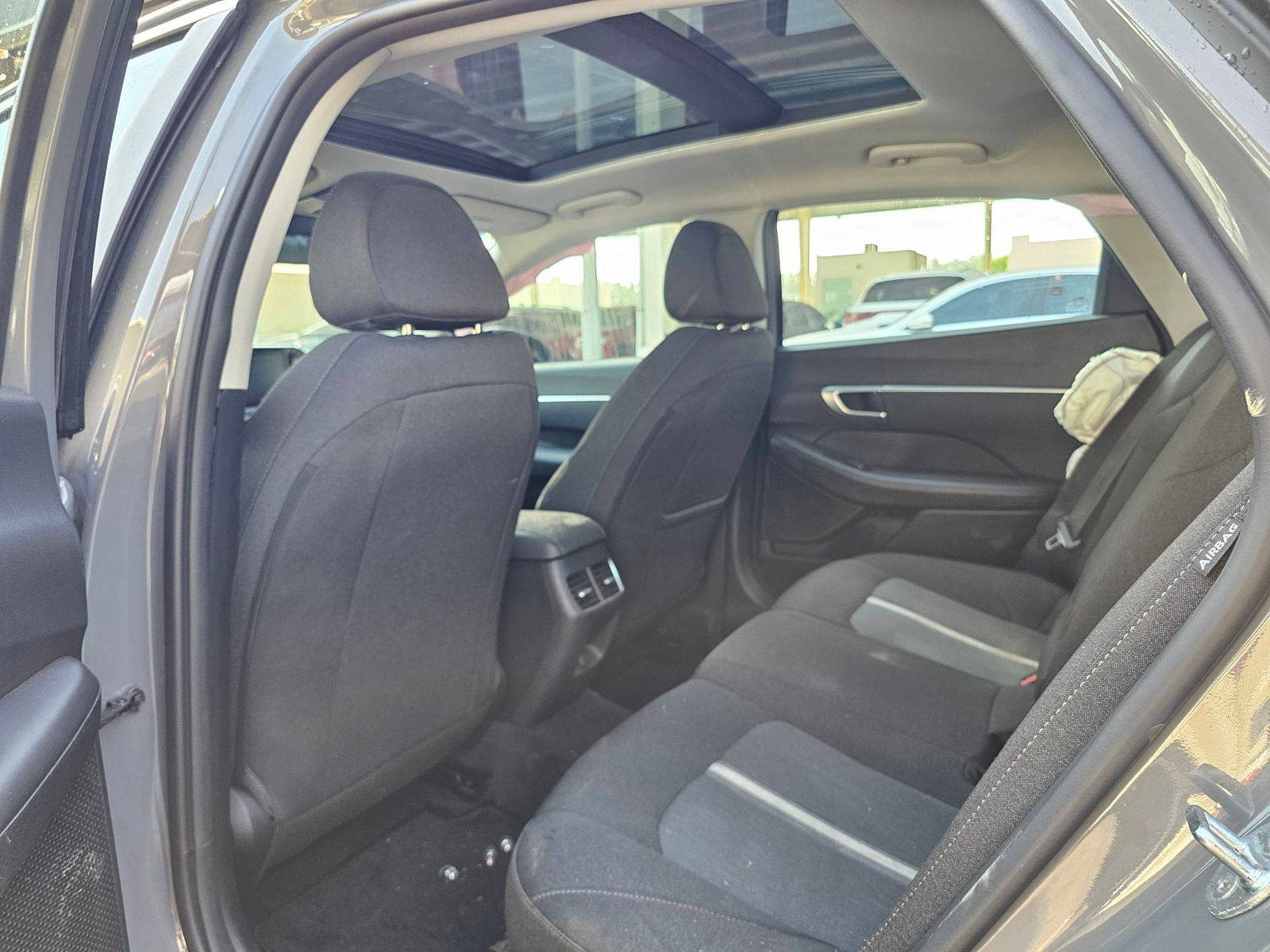 2021 HYUNDAI SONATA — 17737 Miles — Lot MH120227 — Souq - Marhaba Auctions Used Cars - Image 6