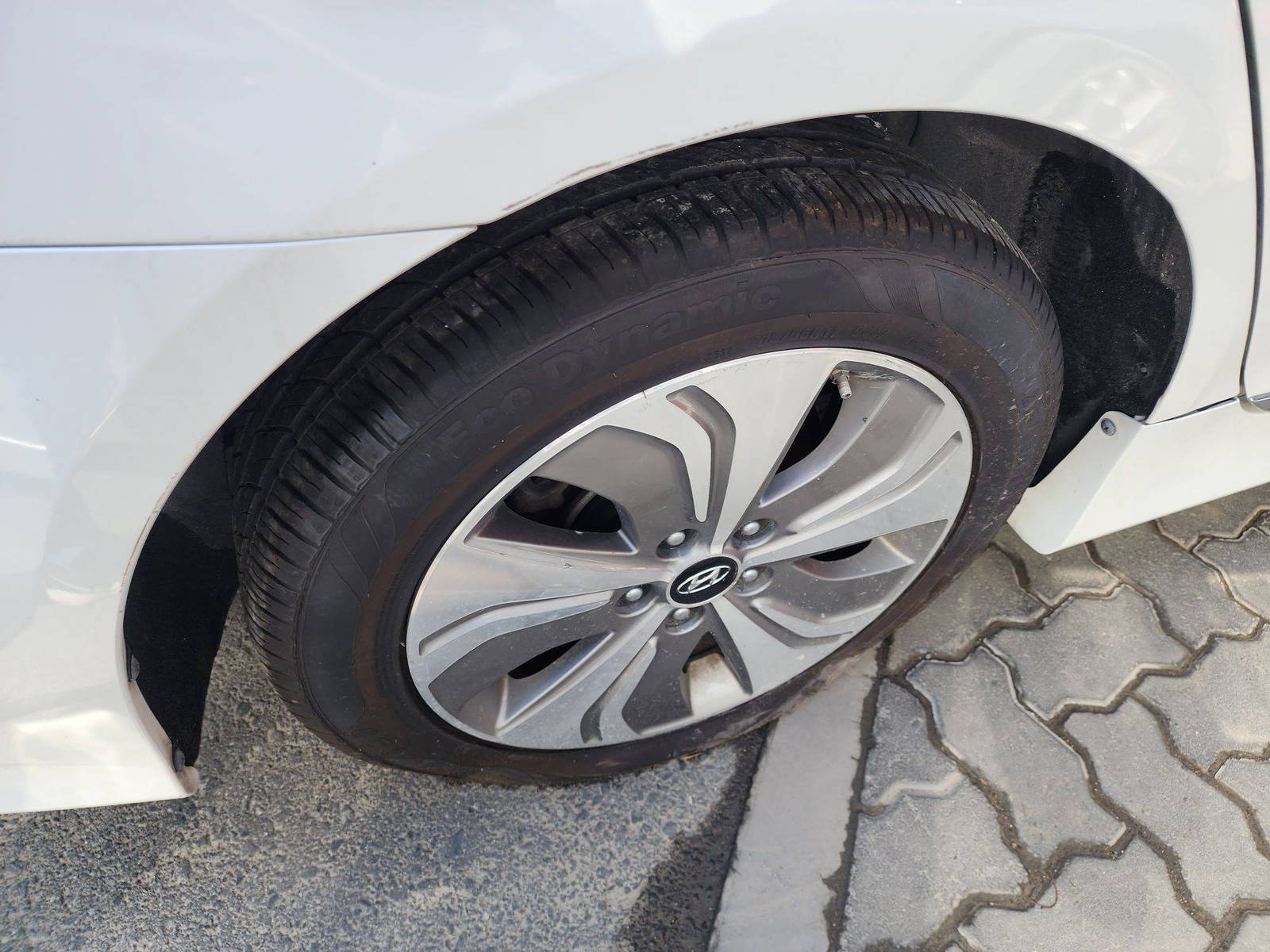 2014 HYUNDAI SONATA — 164525 Miles — Lot A112914 - Marhaba Auctions Used Cars - Image 5