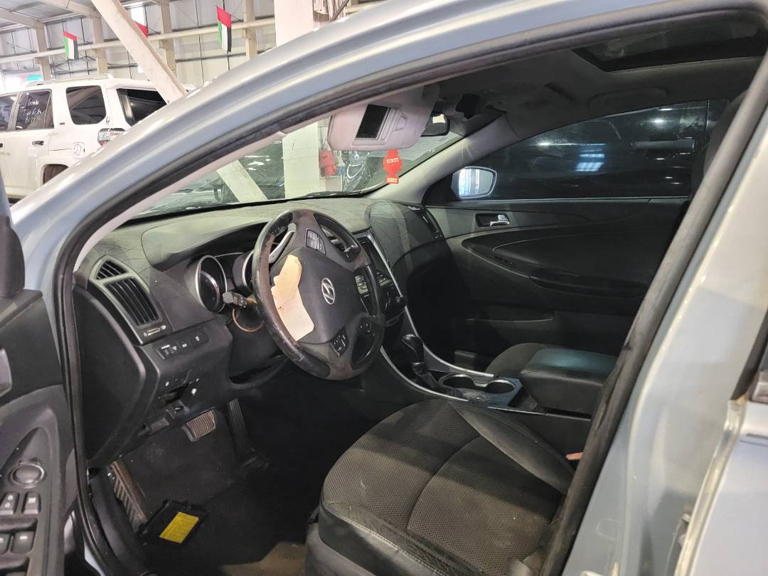 2011 HYUNDAI SONATA — 187755 Miles — Lot H217824 — Main - Marhaba Auctions Used Cars - Image 6