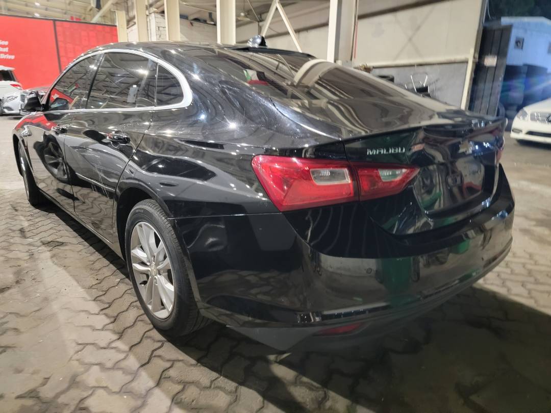 2017 CHEVROLET MALIBU — 210421 KM — Lot 744459 — Main - Marhaba Auctions Used Cars - Image 5