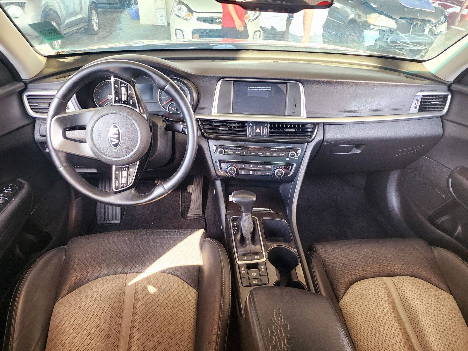 2020 KIA OPTIMA — 72059 Miles — Lot 39962 — Souq - Marhaba Auctions Used Cars - Image 7