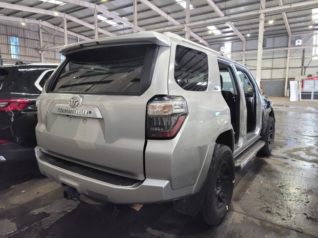 2016 TOYOTA 4RUNNER — 238027 Miles — Lot 5122823 — Main - Marhaba Auctions Used Cars - Image 4