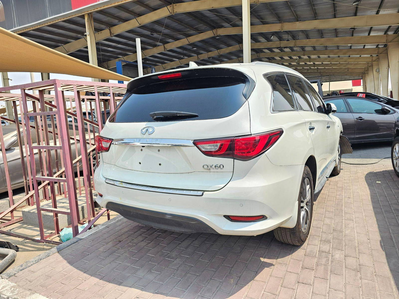 INFINITI QX60 2017 - Marhaba Auction Used Cars - Image 3