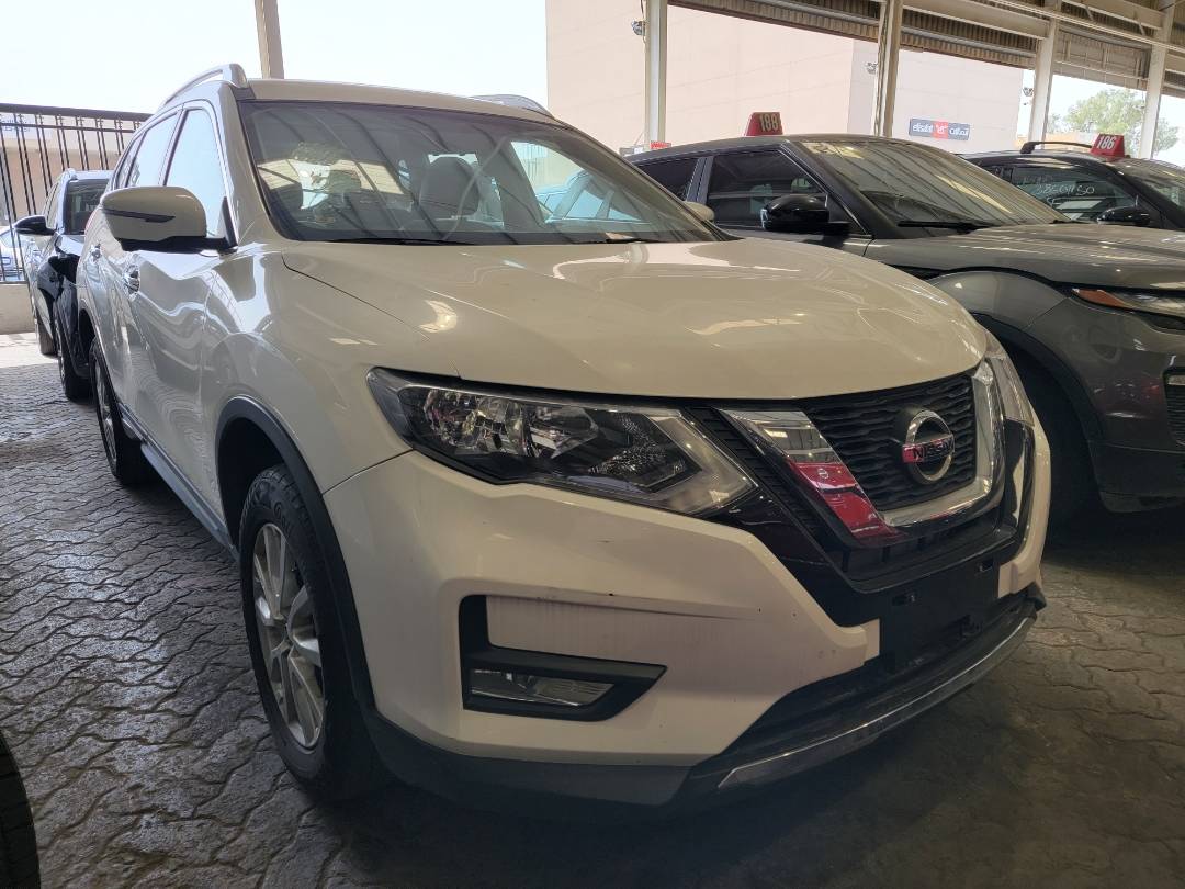 2018 NISSAN X TRAIL — 83515 KM — Lot C024878 — Main - Marhaba Auctions Used Cars - Image 4