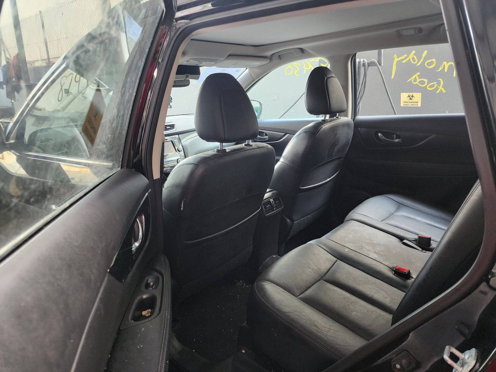 2015 NISSAN ROGUE — 156911 Miles — Lot 41787430 — Al Quoz - Marhaba Auctions Used Cars - Image 7