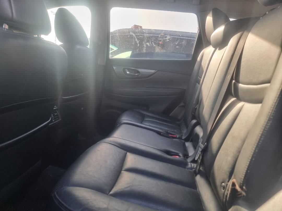 NISSAN ROGUE 2015 - Marhaba Auction Used Cars - Image 6