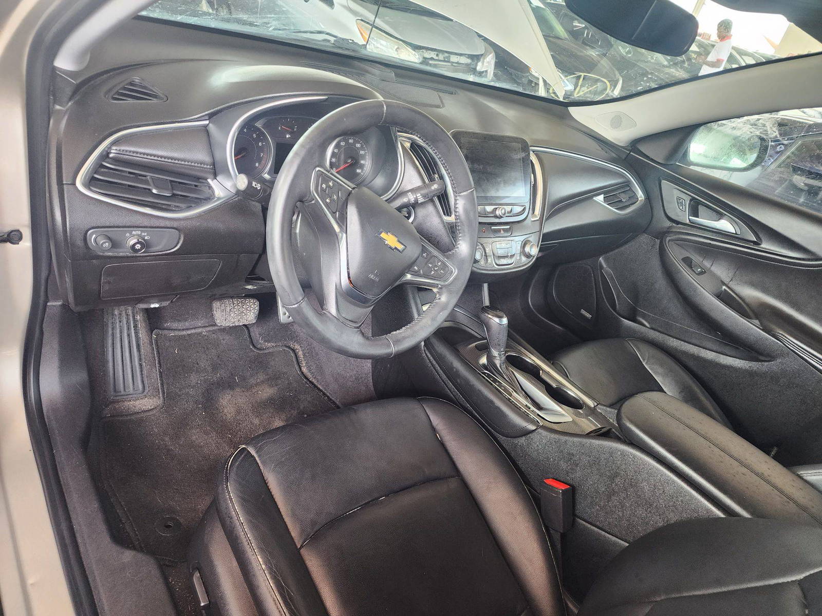 2016 CHEVROLET MALIBU — 124346 Miles — Lot 69621483 - Marhaba Auctions Used Cars - Image 4