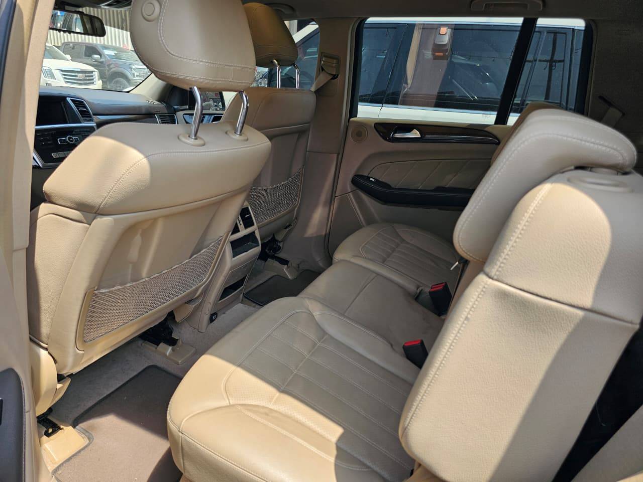 2015 MERCEDES BENZ GL 450 — 183744 KM — Lot A514697 — Main - Marhaba Auctions Used Cars - Image 7