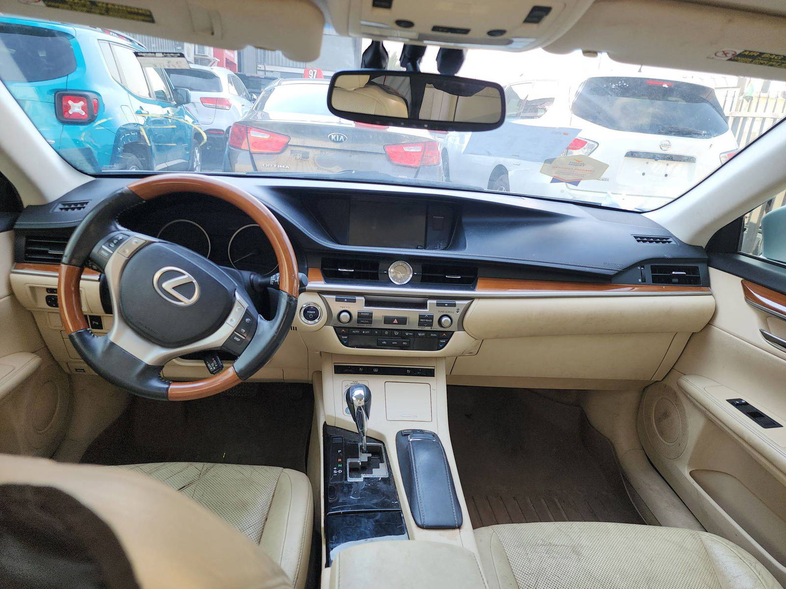 LEXUS ES 300H 2013 - Marhaba Auction Used Cars - Image 8