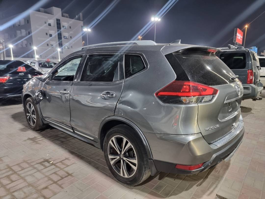 2018 NISSAN ROGUE — 174059 Miles — Lot 215478 — Ind. 12 - Marhaba Auctions Used Cars - Image 4