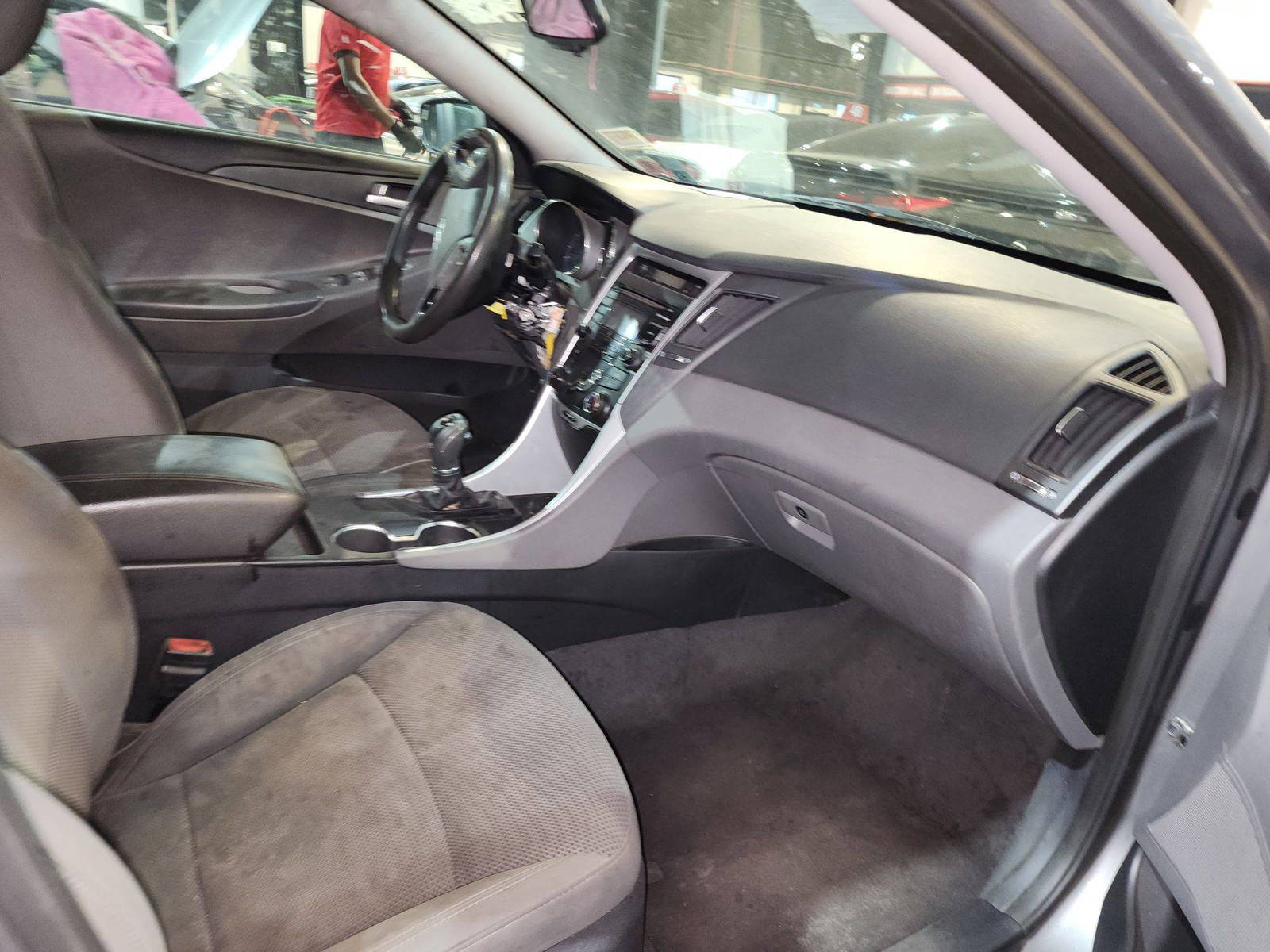 2013 HYUNDAI SONATA — 119097 Miles — Lot 55135294 — Ind. 12 - Marhaba Auctions Used Cars - Image 8