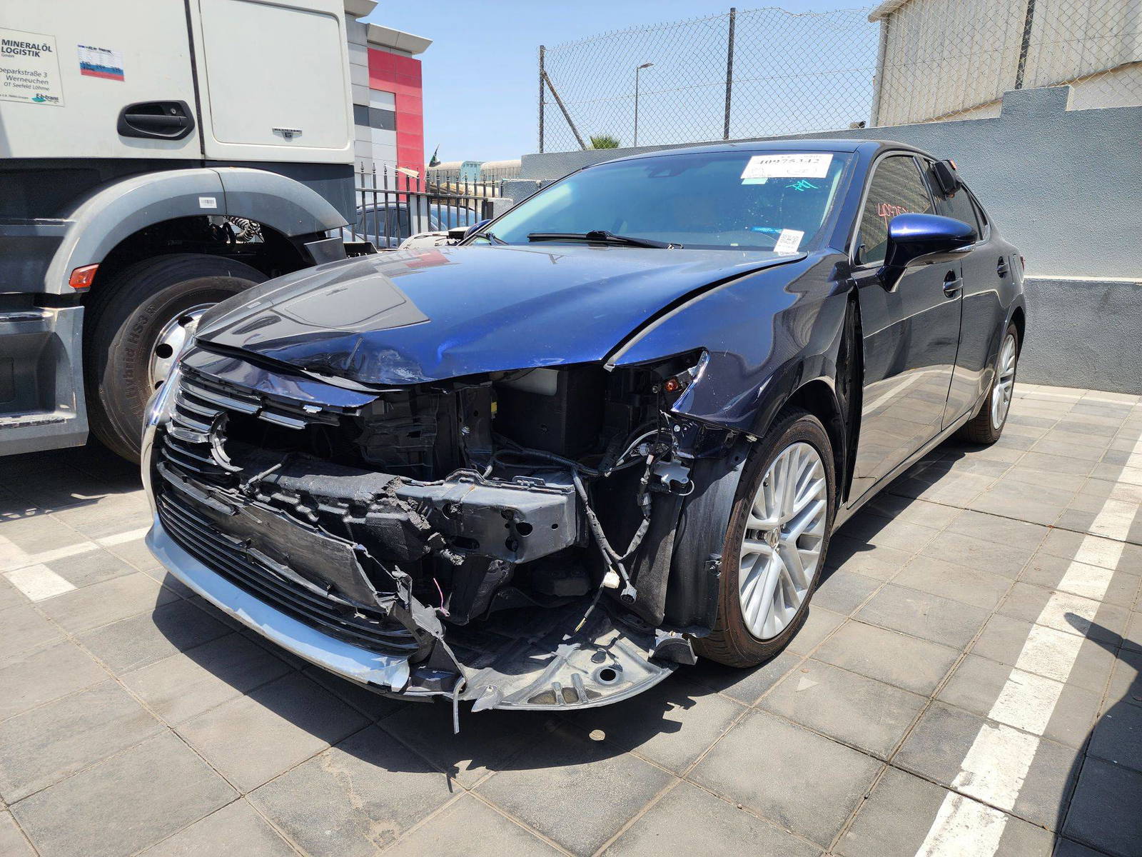 2016 LEXUS ES 350 — 65610 Miles — Lot 40975342 — Main - Marhaba Auctions Used Cars - Image 5