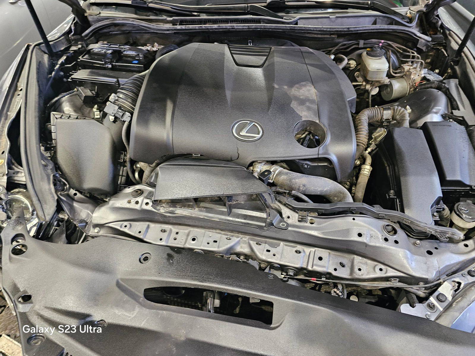 LEXUS IS 250 2014 - Marhaba Auction Used Cars - Image 11