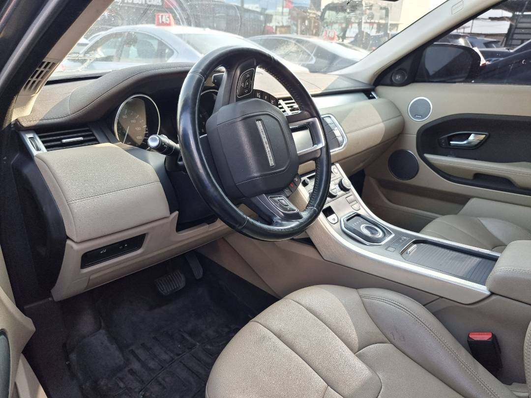 LAND ROVER RANGE ROVER EVOQUE PURE 2013 - Marhaba Auction Used Cars - Image 7