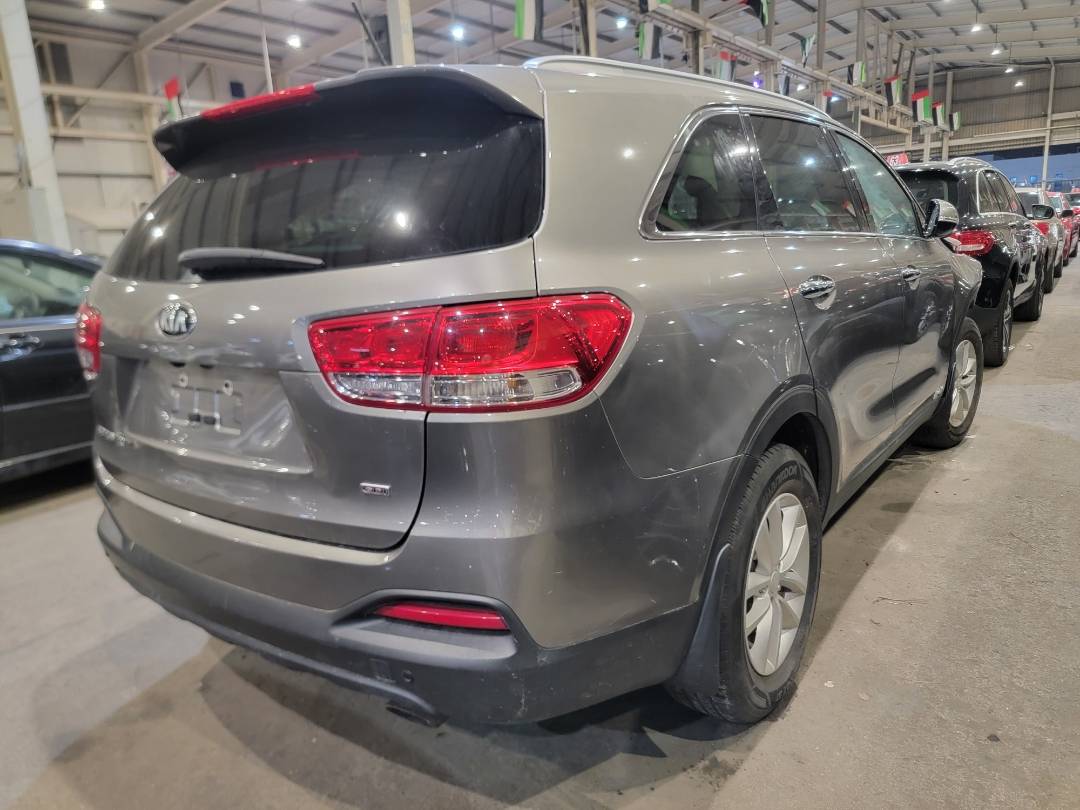 2017 KIA SORENTO — 104128 Miles — Lot 245428 — Main - Marhaba Auctions Used Cars - Image 3