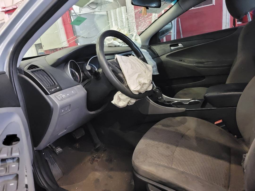 2011 HYUNDAI SONATA — 173342 Miles — Lot BH235569 — Souq - Marhaba Auctions Used Cars - Image 7