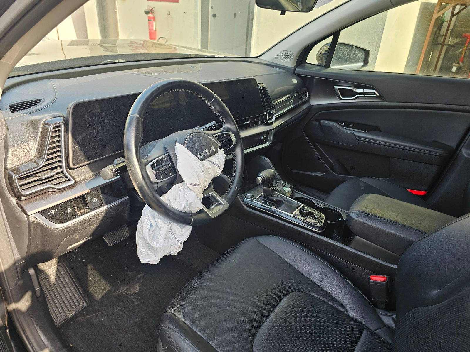 2023 KIA SPORTAGE — 33474 Miles — Lot G104378 — Main - Marhaba Auctions Used Cars - Image 8