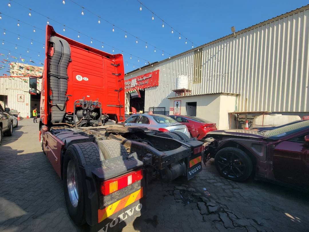 2013 VOLVO FH-Series — 1155722 KM — Lot 4DB644658 — Main - Marhaba Auctions Used Cars - Image 5