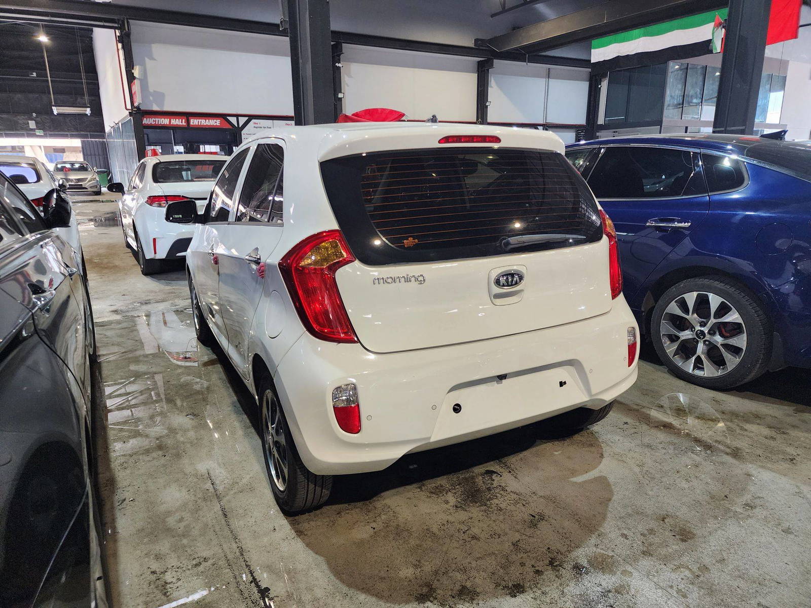 2012 KIA MORNING — 110122 KM — Lot 60606 — Al Quoz - Marhaba Auctions Used Cars - Image 6
