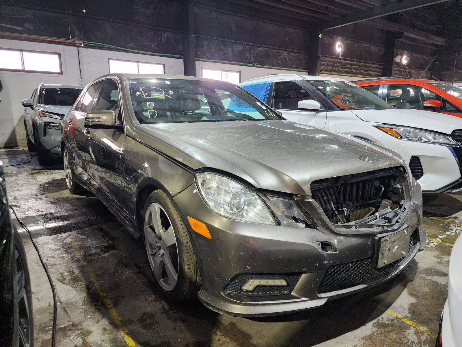 2011 MERCEDES BENZ E 350 — 225043 Miles — Lot B6BA262484 — Souq - Marhaba Auctions Used Cars - Image 6