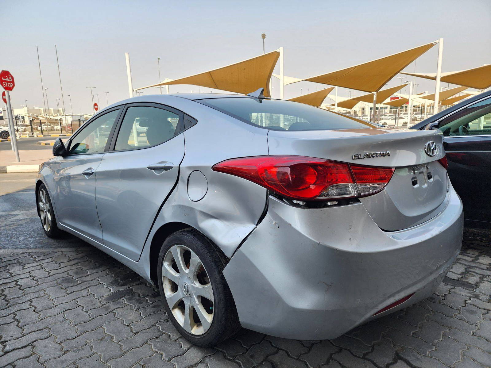 2011 HYUNDAI ELANTRA — 122355 Miles — Lot 56576194 — Souq - Marhaba Auctions Used Cars - Image 4