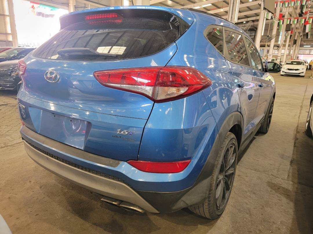 2017 HYUNDAI TUCSON — 112639 Miles — Lot 67080 — Main - Marhaba Auctions Used Cars - Image 5