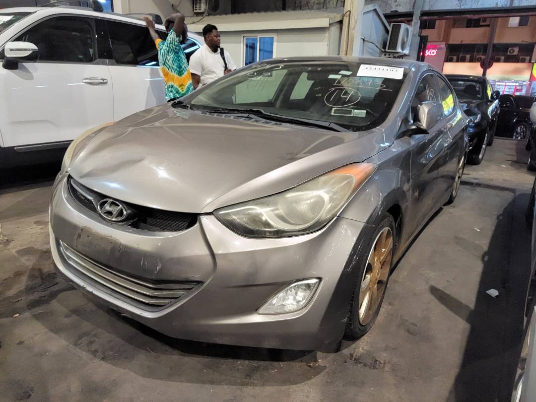 2012 HYUNDAI ELANTRA — 135312 Miles — Lot 42431103 — Ind. 12 - Marhaba Auctions Used Cars - Image 4