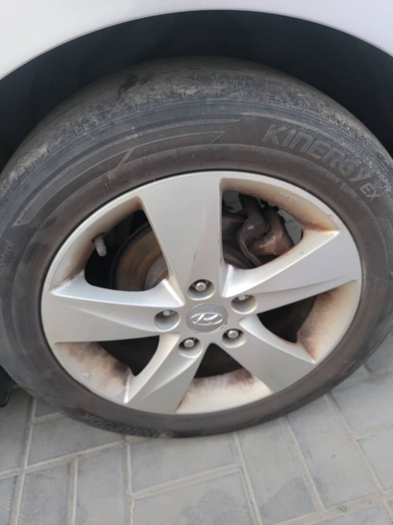 2011 HYUNDAI AVANTE — 194218 KM — Lot 123651 — Main - Marhaba Auctions Used Cars - Image 7