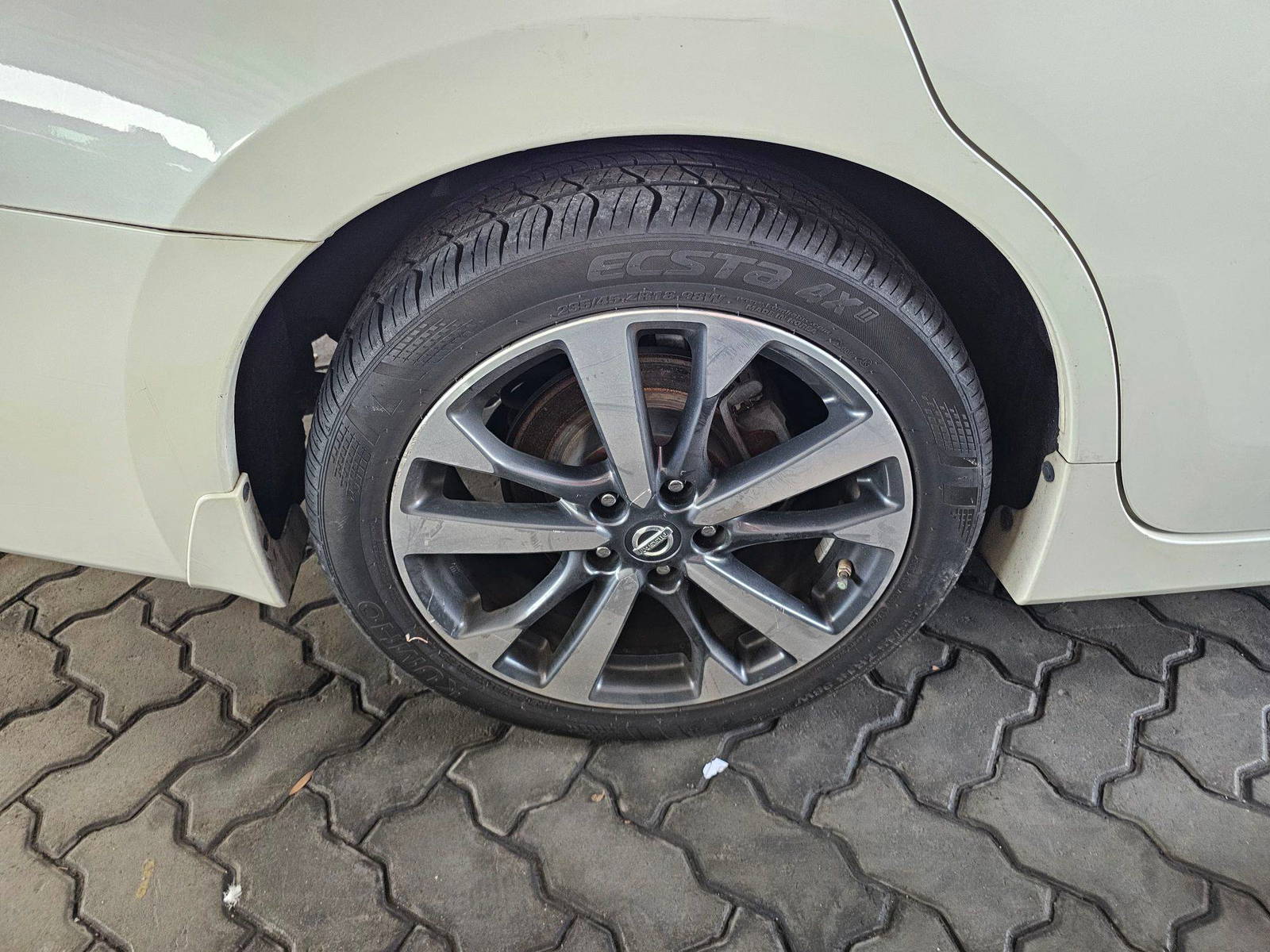 2017 NISSAN ALTIMA — 120340 Miles — Lot 59168685 — Souq - Marhaba Auctions Used Cars - Image 8